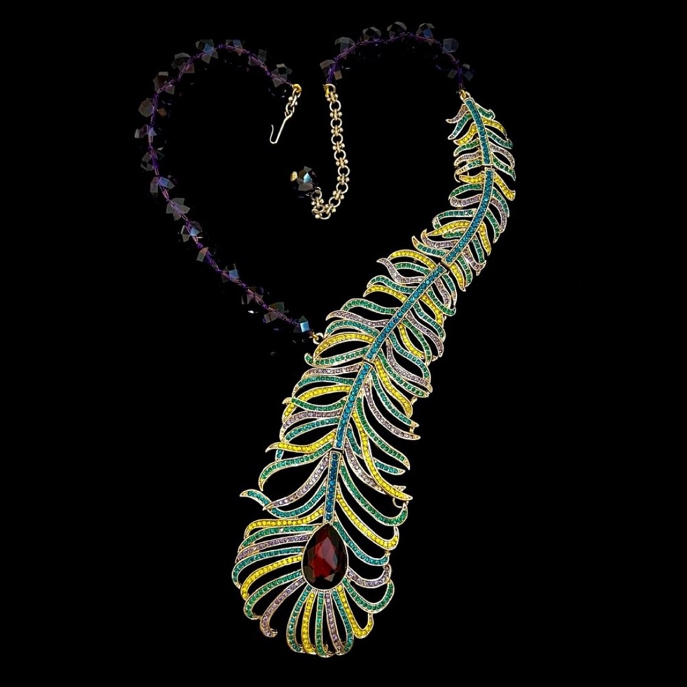 Heidi Daus Pretty as a Peacock Masterpiece New in Box